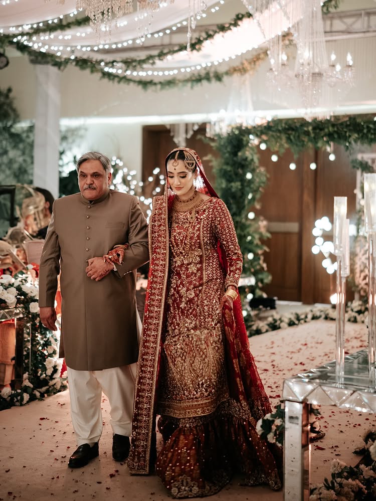 Detailed event decor